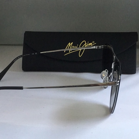 MAUI JIM WOMEN SUNGLASSES. - Picture 2 of 7